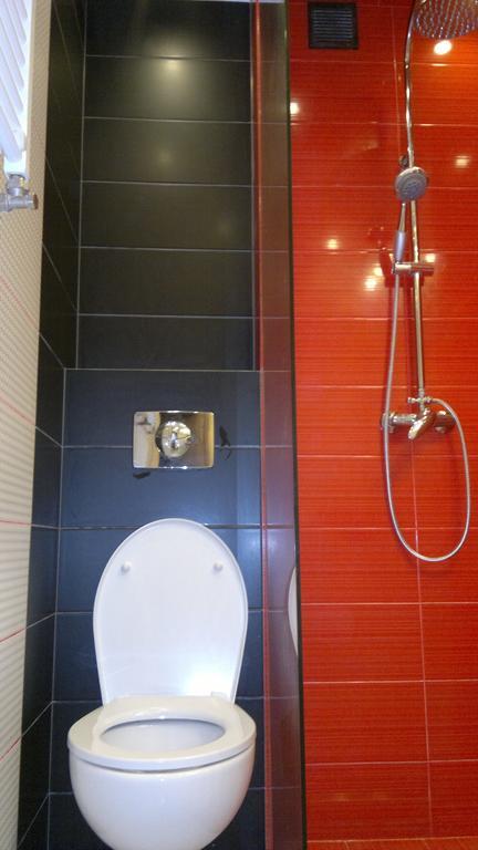 Studiospanie Studio Kapitana Z Balkonem Na Parterze Gdańsk Rum bild